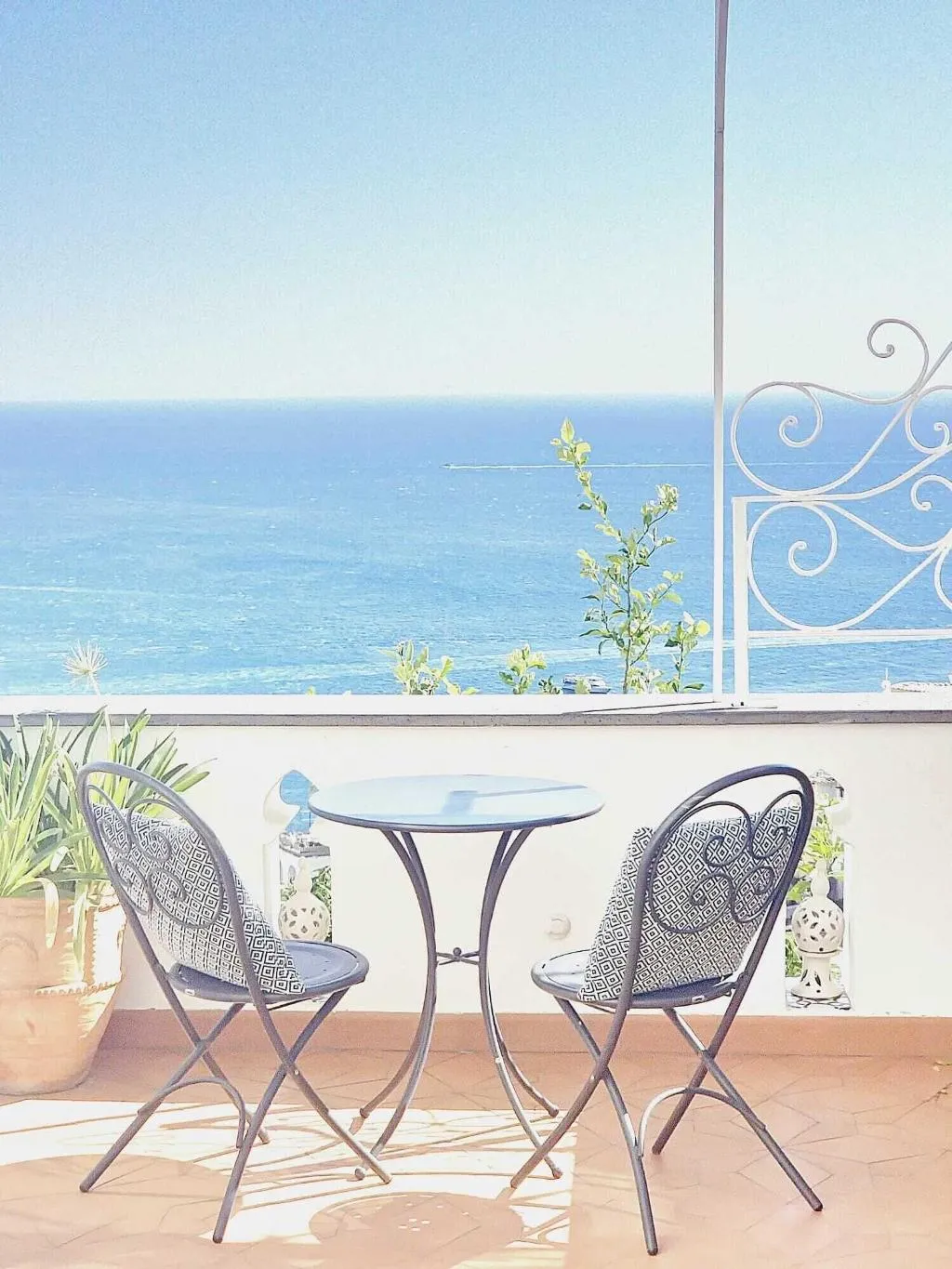 Room, La Bizantina, Naples