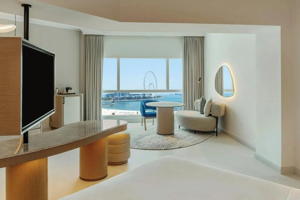 SUITE EXECUTIVE SEA VIEW Room, Sheraton Jumeirah Beach Resort, Dubai