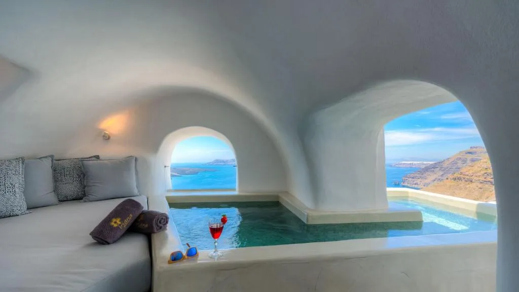 Room, Iriana Suites, Santorini
