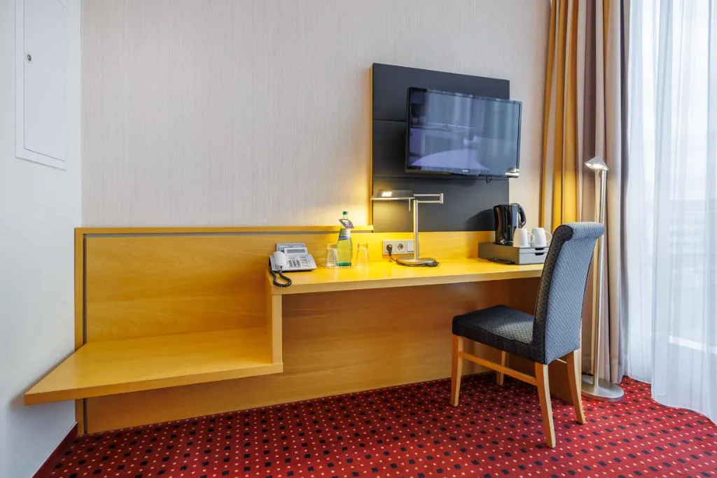 SINGLE EXECUTIVE Room, Airporthotel Berlin Adlershof, Berlin