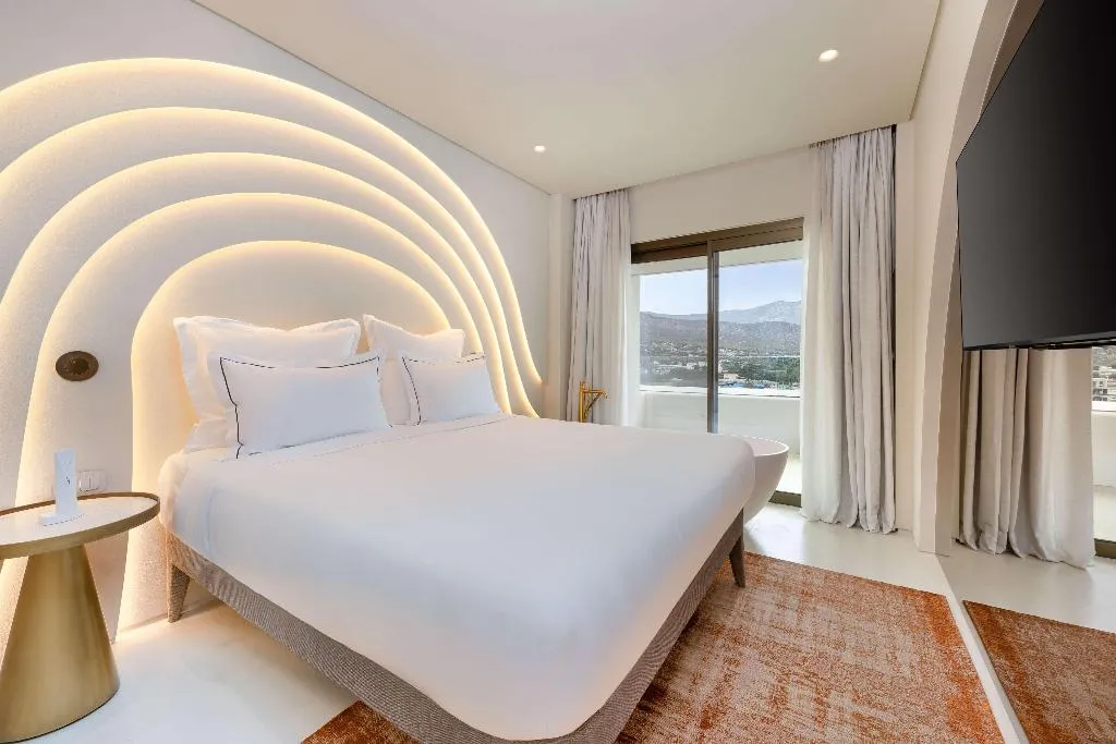 SUITE DELUXE SEA VIEW Room, Isla Brown Corinthia Resort & Spa, Curio Collect, Athens