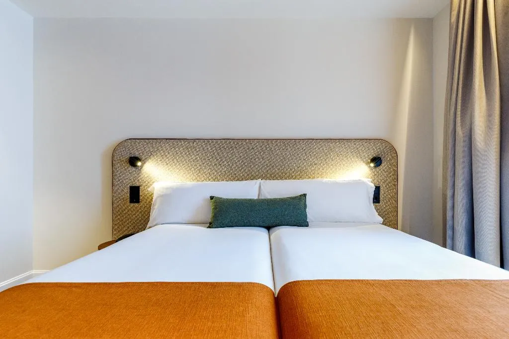 DOUBLE CITY VIEW Room, Petit Palace Puerta del Sol, Madrid