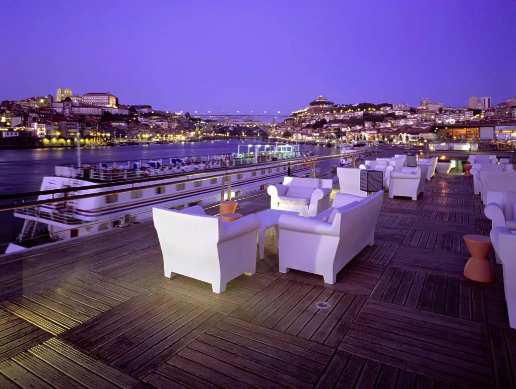 Lobby, Orbitur Madalena, Porto