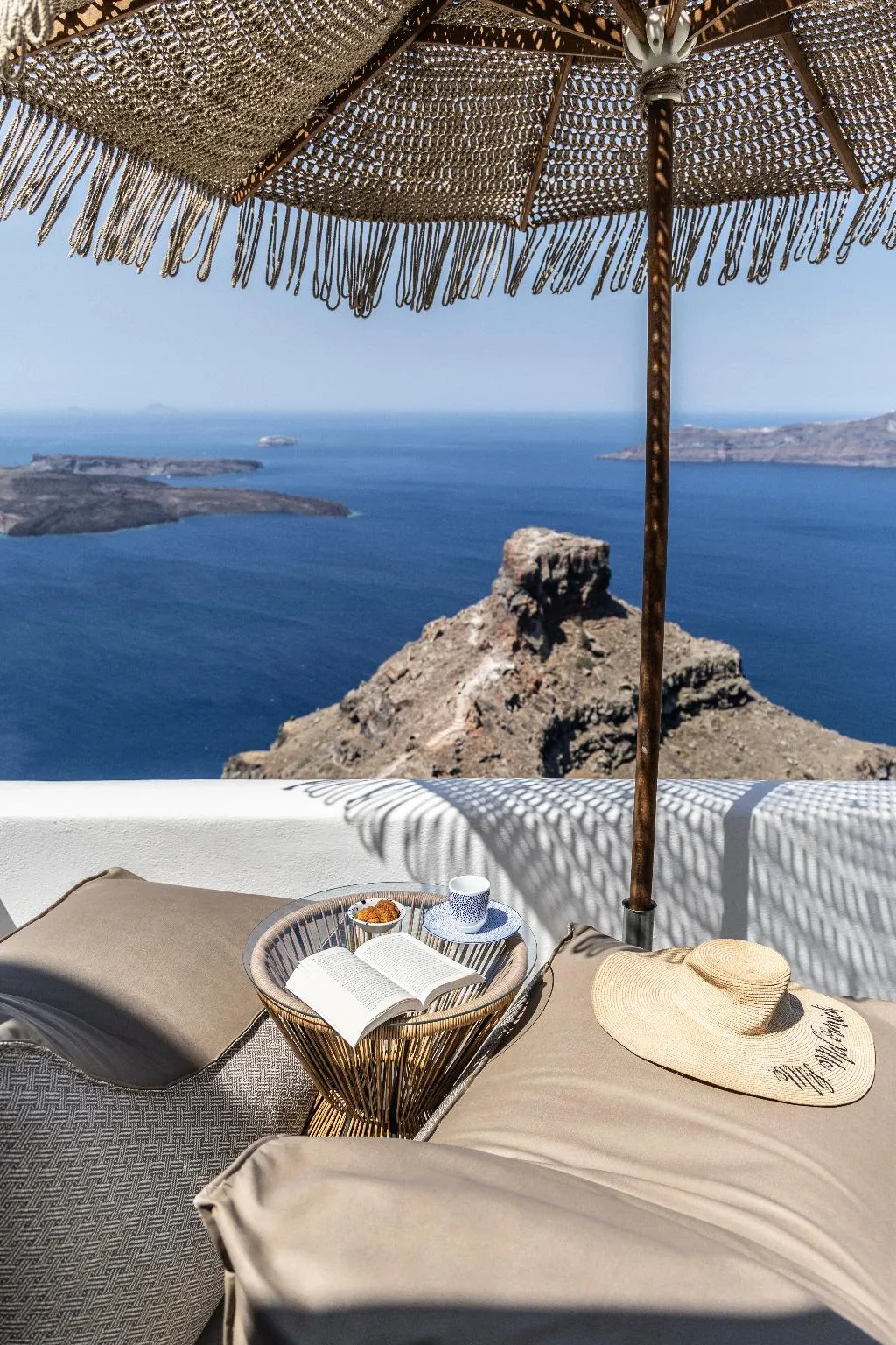 SUITE WITH JACUZZI Room, El Verano Collection Santorini, Santorini