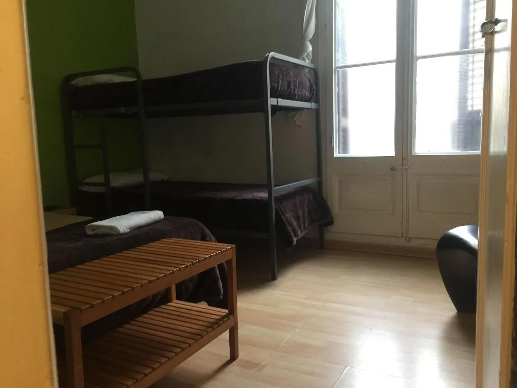 Room, Break BCN - Hostal & Coffeebar, Barcelona