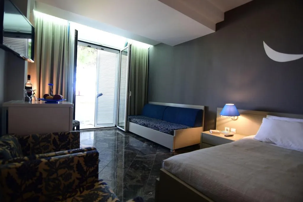 Room, Mantenia Hotel, Crete