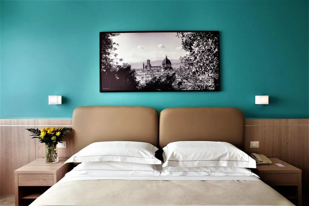 Room, Raffaello, Florence