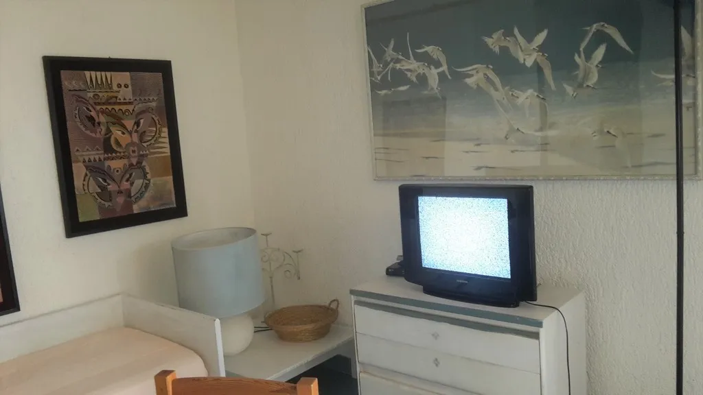APARTMENT CAPACITY 4 TWO BEDROOMS Room, Terza Spiaggia and la Filasca, Olbia