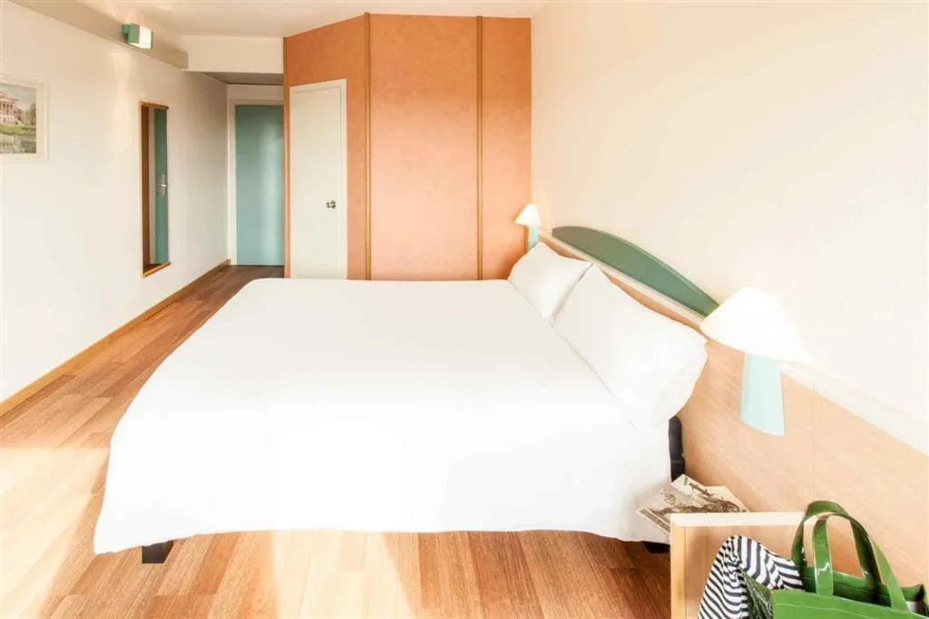 DOUBLE STANDARD Room, Ibis Roma Fiera, Rome