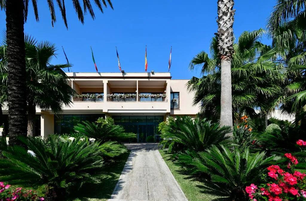 Lobby, Minerva Resort Hotel, Naples