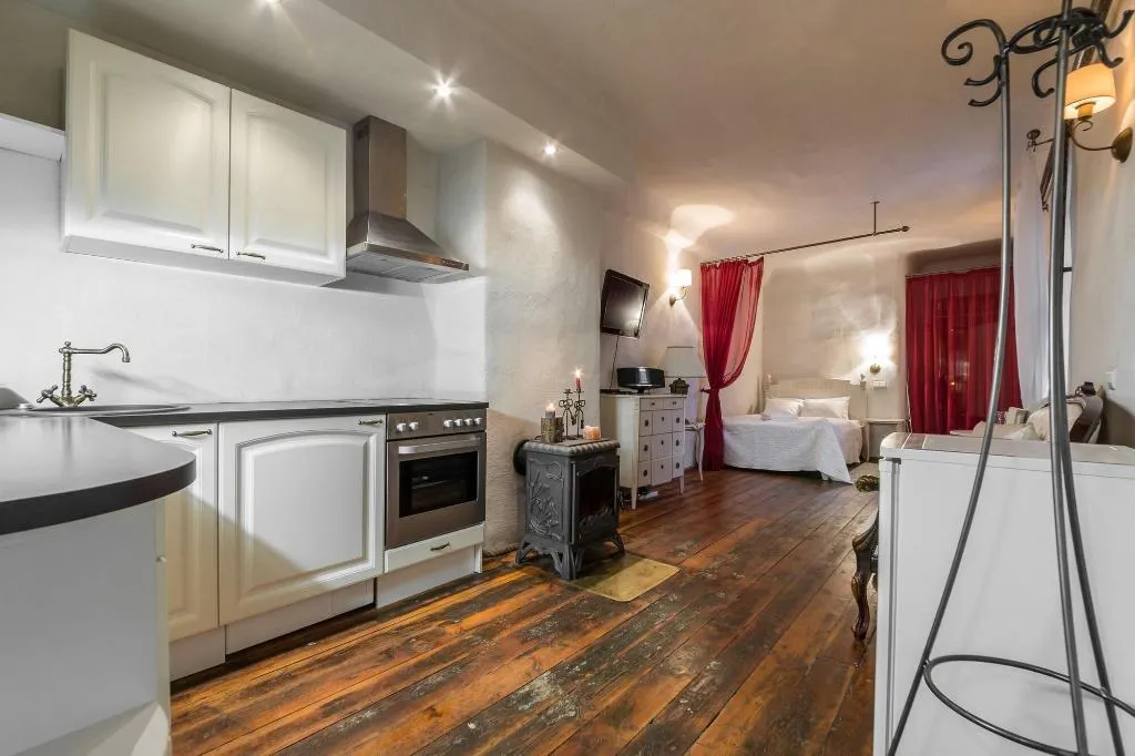 Room, Tallinn Apartments & Rooms - Old Town, Tallinn