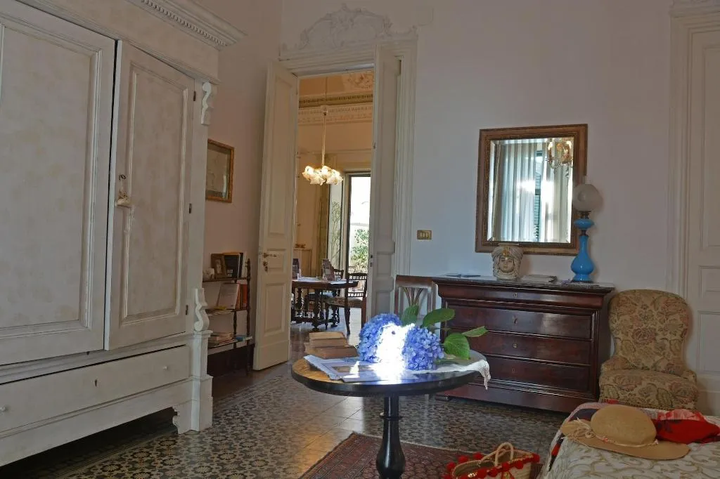 Room, B&B di Charme Camelie, Palermo