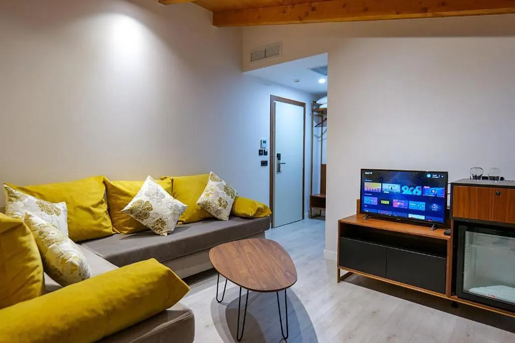 Room, Hotel Semajo, Kavaje