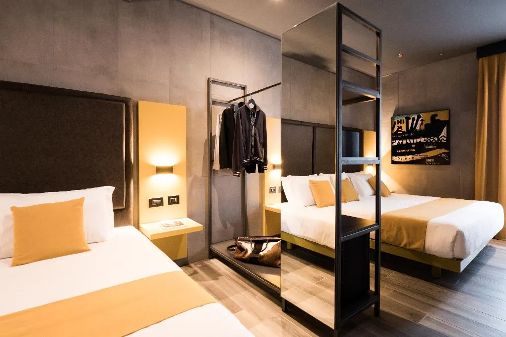 JUNIOR SUITE CAPACITY 2 Room, J24 Hotel Milano, Milan