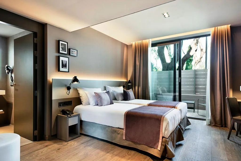 Double or Twin WITH TERRACE Room, Upper Diagonal, Barcelona