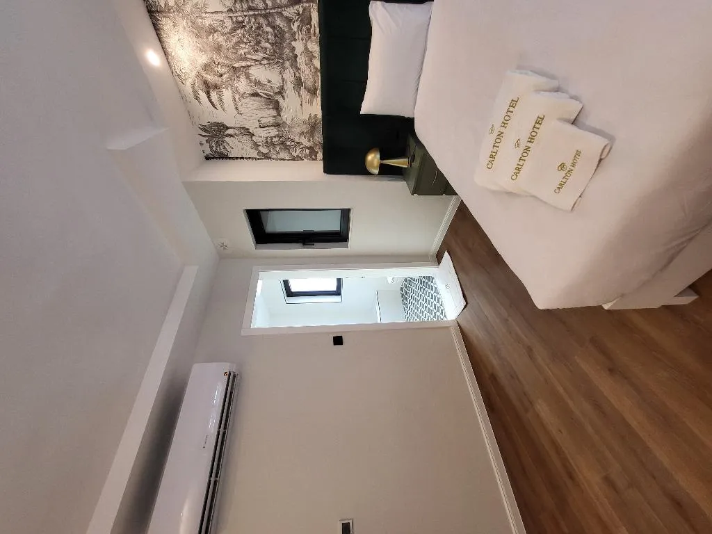 DOUBLE ECONOMY Room, Carlton Hotel, Malta