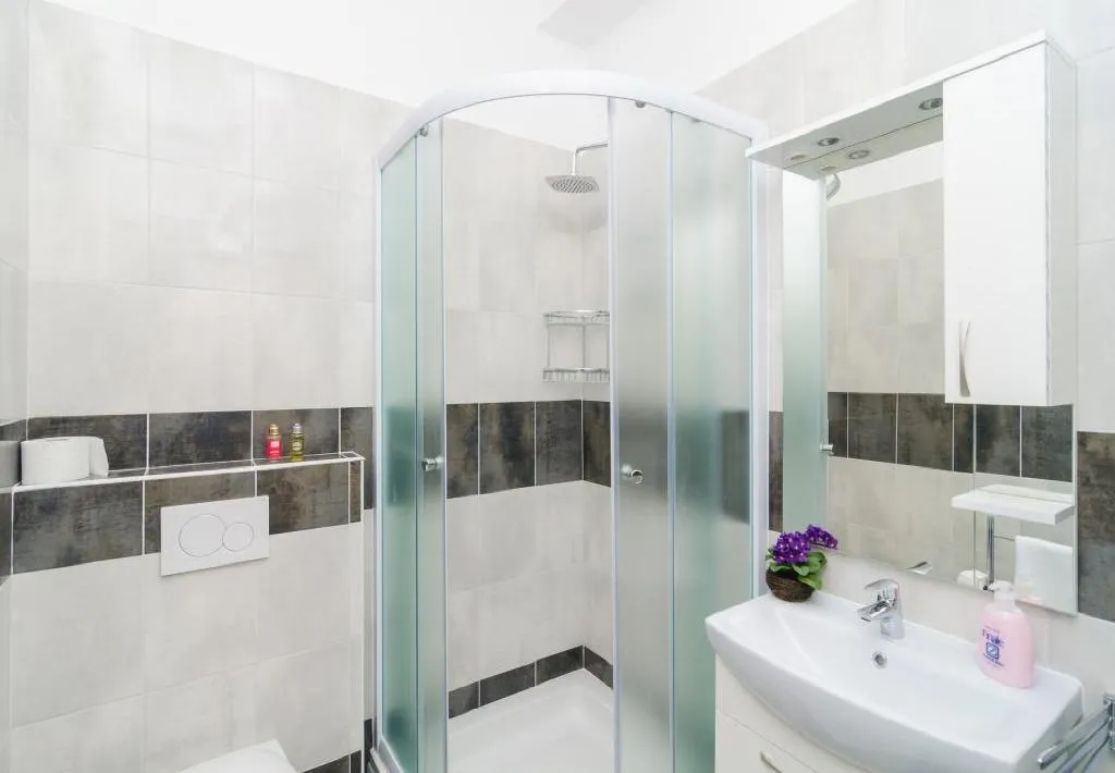 APARTMENT WITH BALCONY Room, Apartments Grga, Dubrovnik
