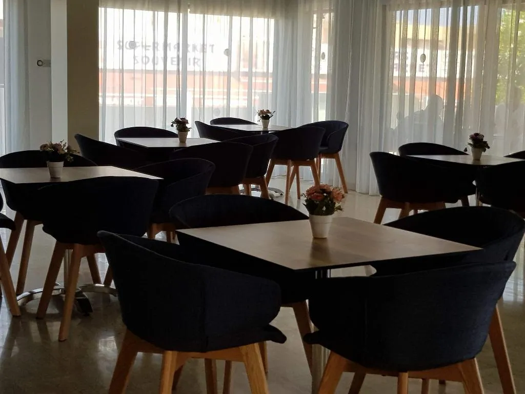 Restaurant, Seagull Hotel Apartments, Cyprus