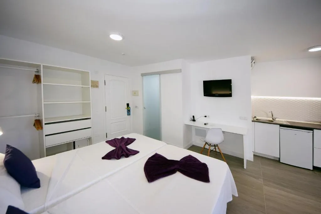 Room, Skyview Hotel, Tenerife