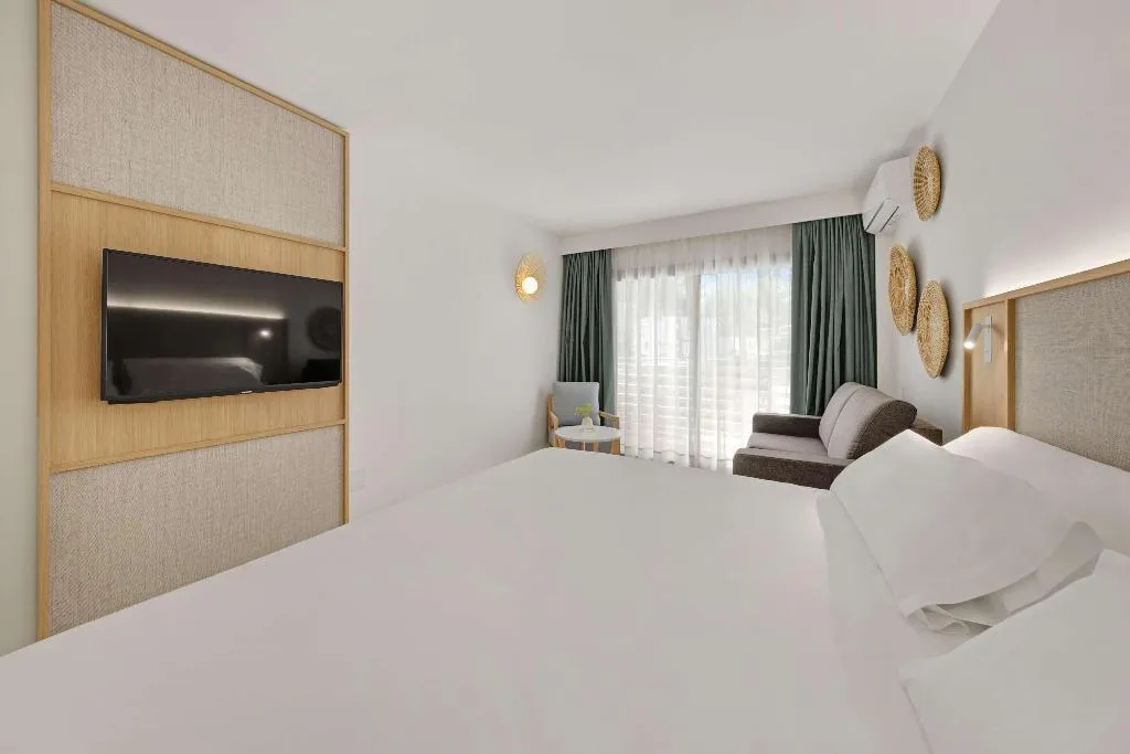 Room, Occidental Cala Viñas, Majorca