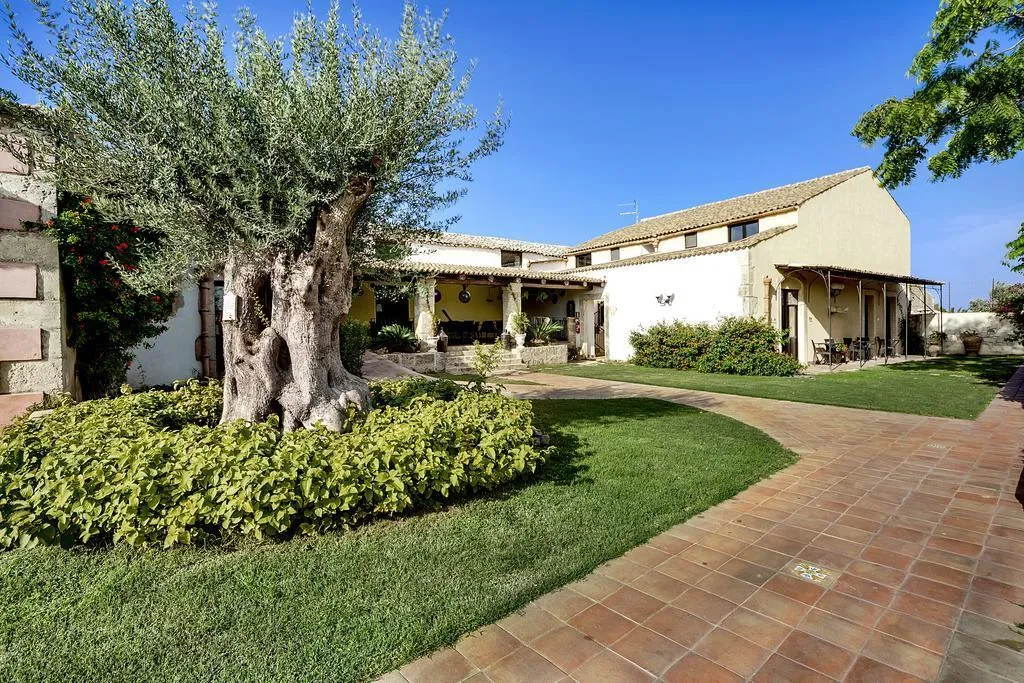 General view, Villa Giulia Agriturismo, Catania