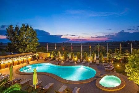 White Hill Hotel, Durres