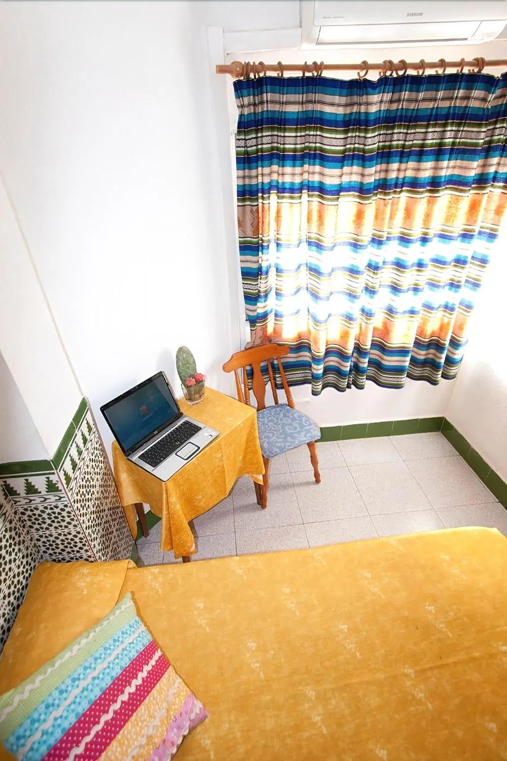 Room, Hostal Estacia N Almeria, Costa Almeria