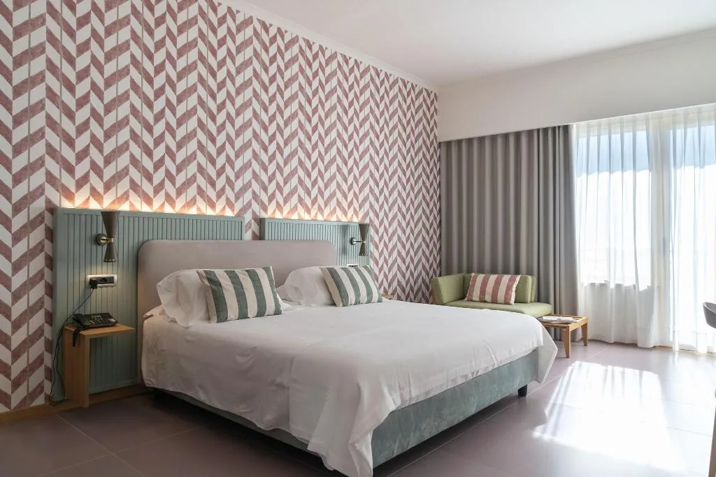 Double or Twin DELUXE KING BED Room, Reginna Palace, Naples