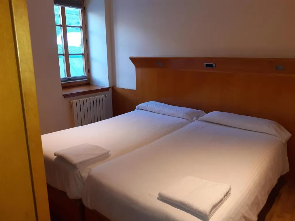 APARTMENT LAKE VIEW Room, Vall De Nuria Apartamentos, Costa Brava