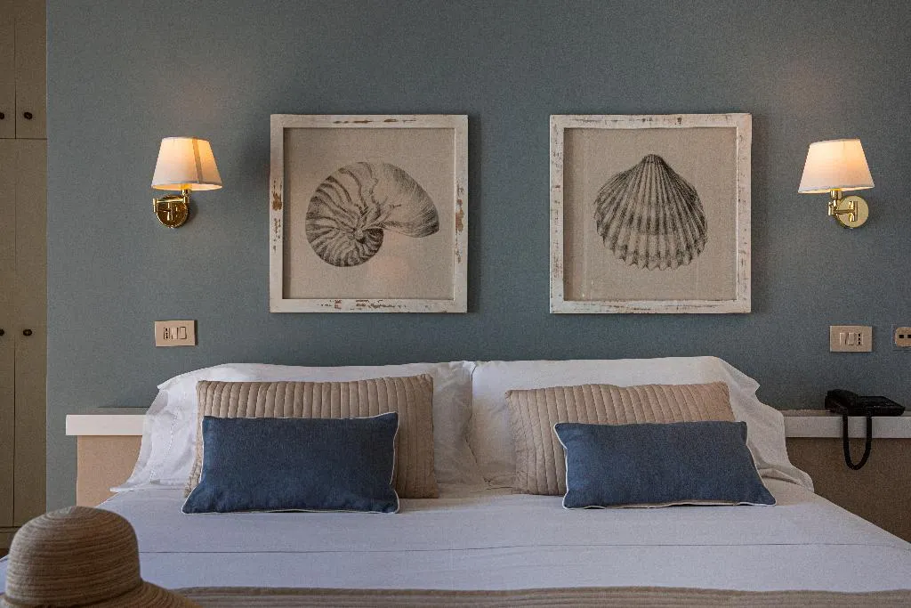 Double or Twin SUPERIOR SEA VIEW Room, Punta Nord-Est, Palermo