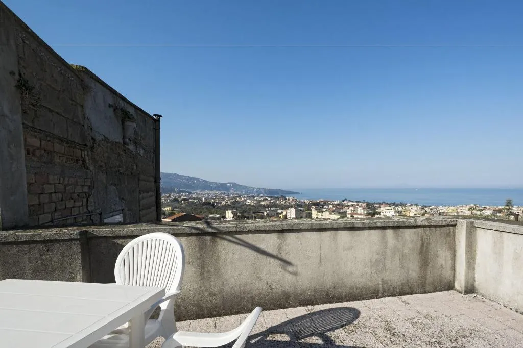 General view, Lo Stradone, Naples