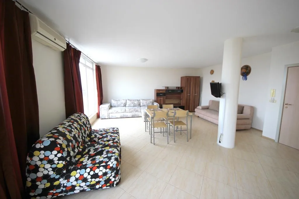 STUDIO SIDE SEA VIEW Room, Menada Grand Resort Apartments, Bourgas