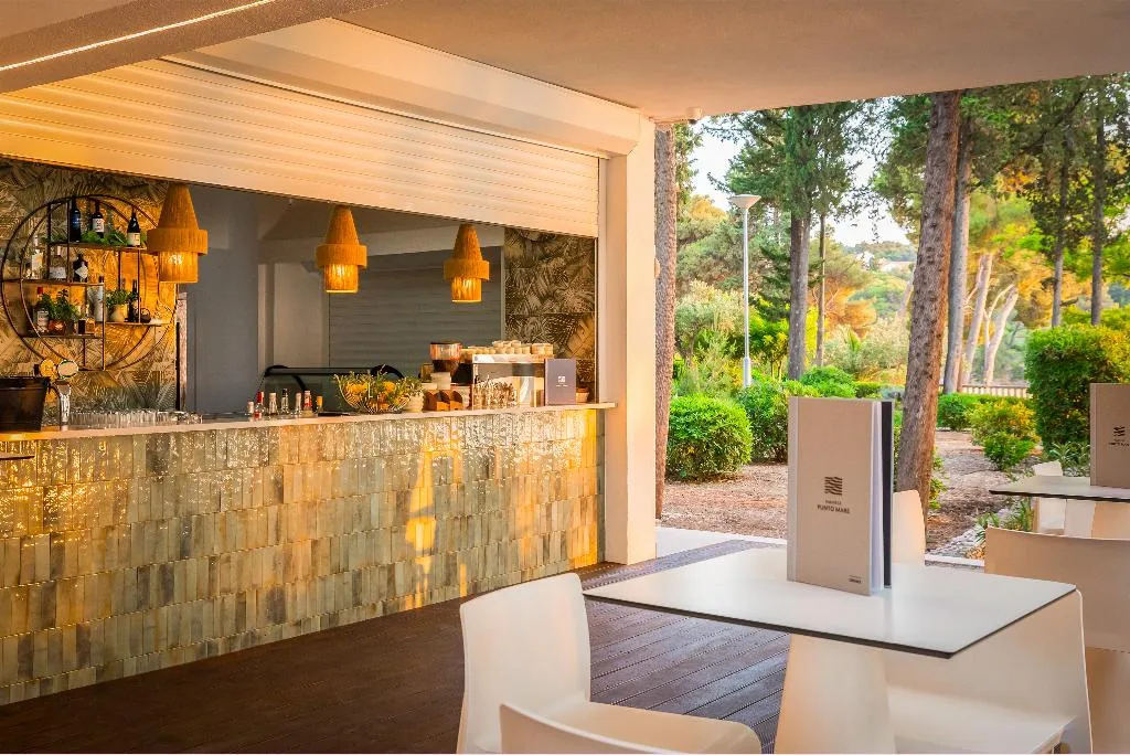 Bar, Aminess Vival Velaris Resort, Split