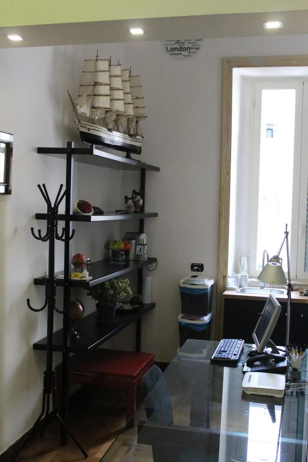 Lobby, Pomodoro B&B, Naples