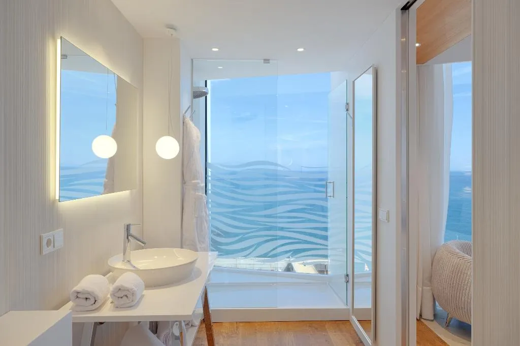 DOUBLE SINGLE USE DELUXE Room, Hotel Marina Badalona, Barcelona