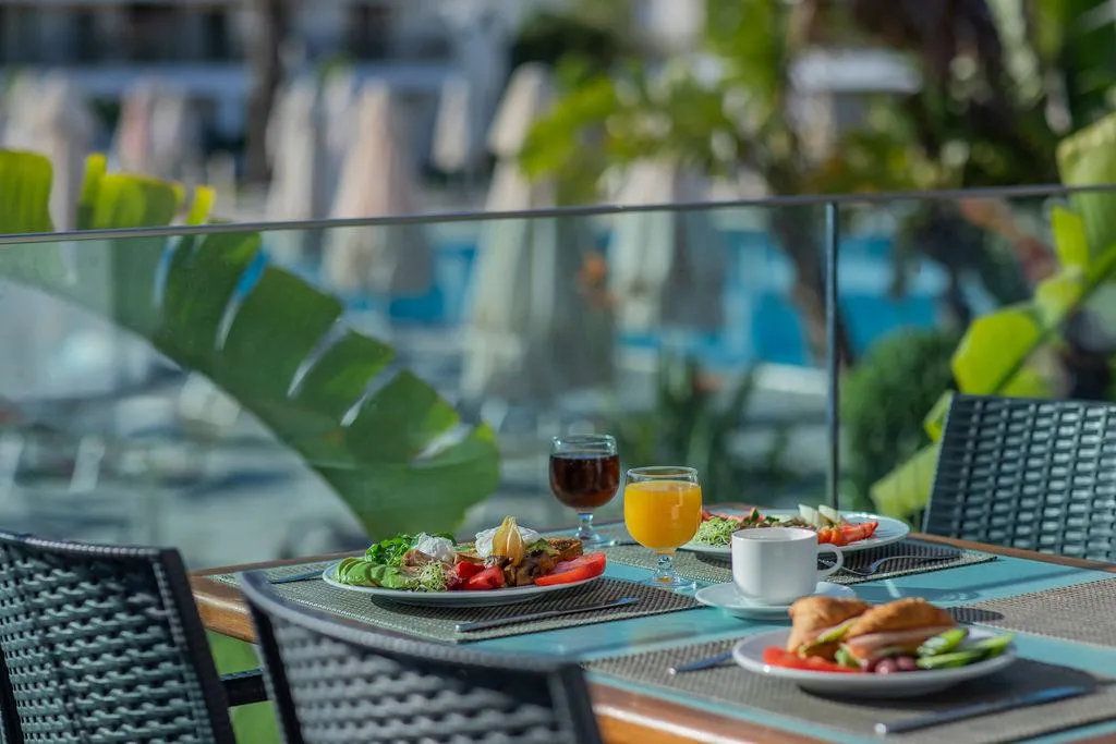 Restaurant, Golden Coast, Athens