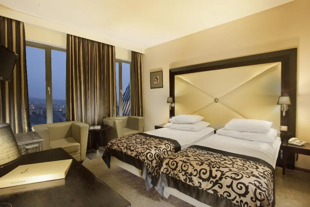 Double or Twin STANDARD Room, Grandior Hotel Prague, Prague
