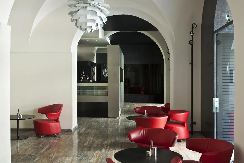 Bar, Romano House, Catania