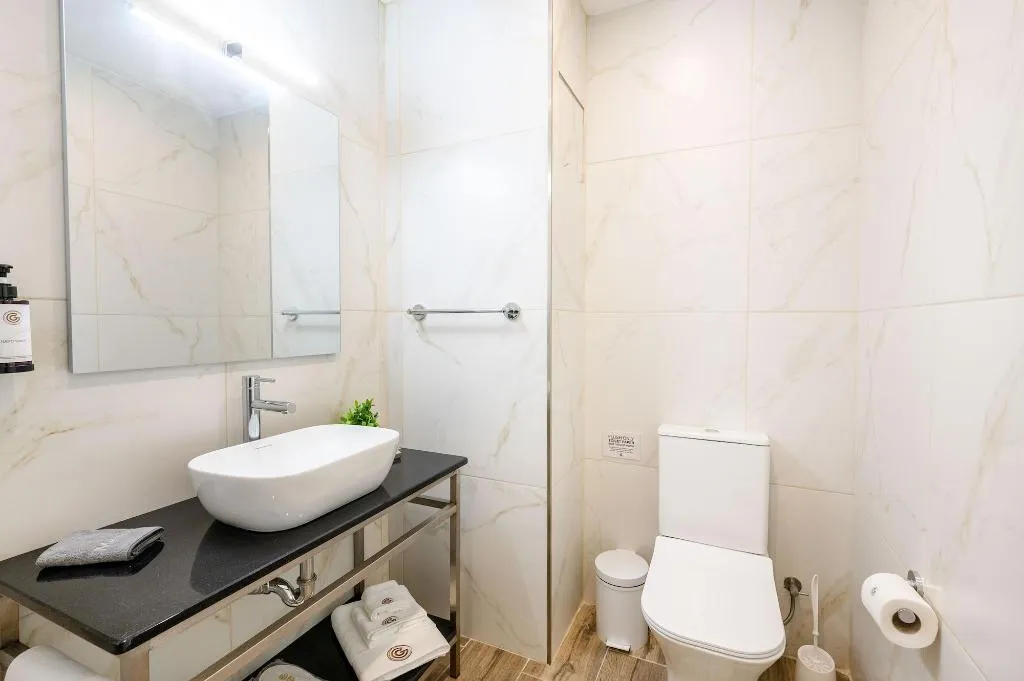 Room, C4 Retreats Gozo, Gozo
