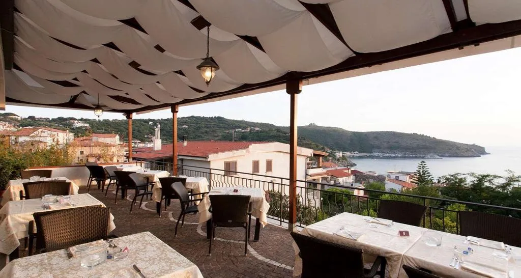 Restaurant, Best Western Hotel La Conchiglia, Naples