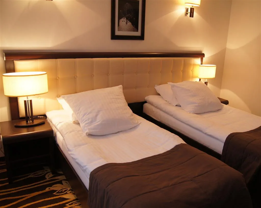 Room, BEST WESTERN PLUS Business Faltom Hotel, Gdansk