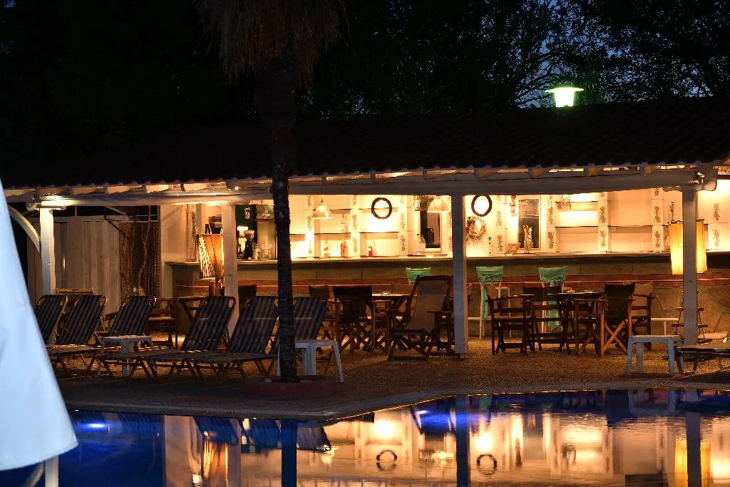 Bar, Four Seasons (SKG), Halkidiki