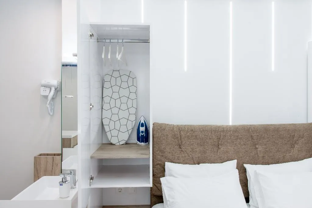 STUDIO ONE BED Room, My Athens Place, Athens