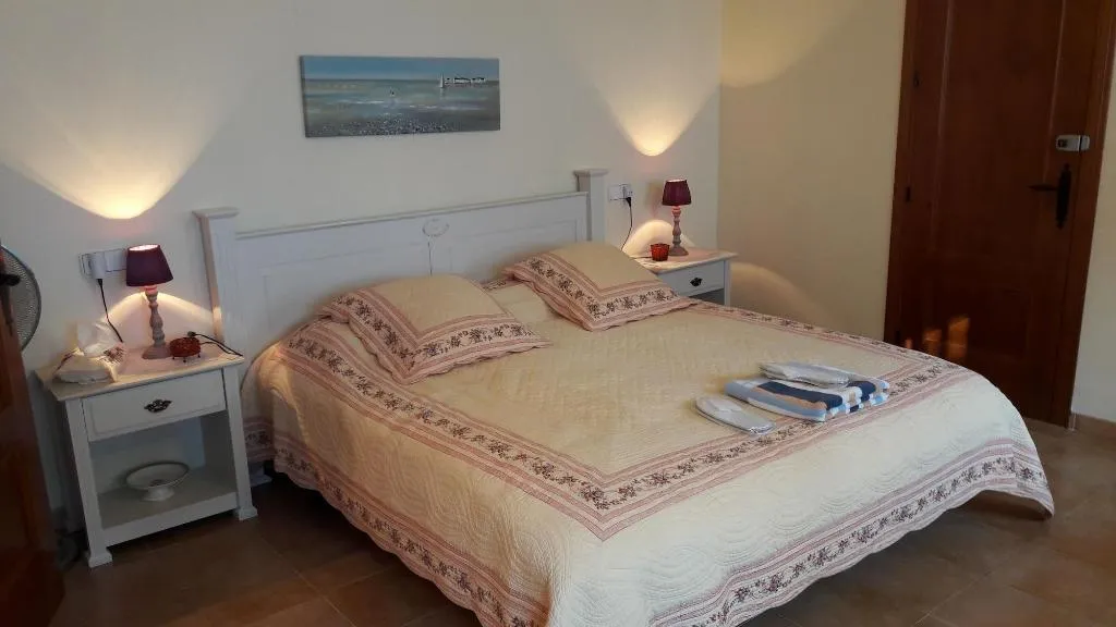 Room, Casa Roble B&B, Seville