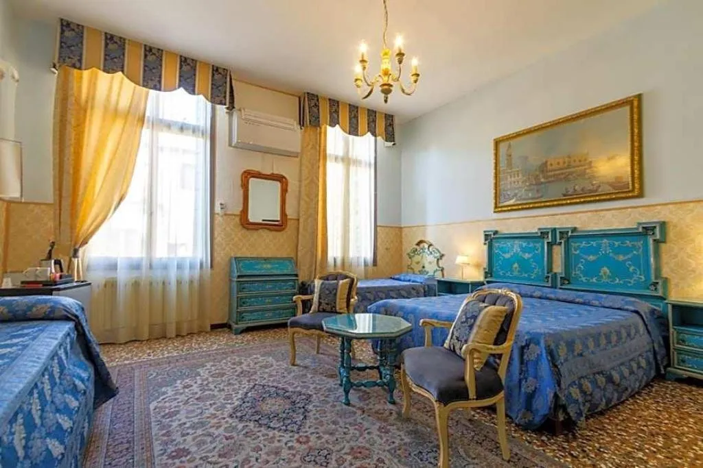Room, Art Dreams Venezia, Venice