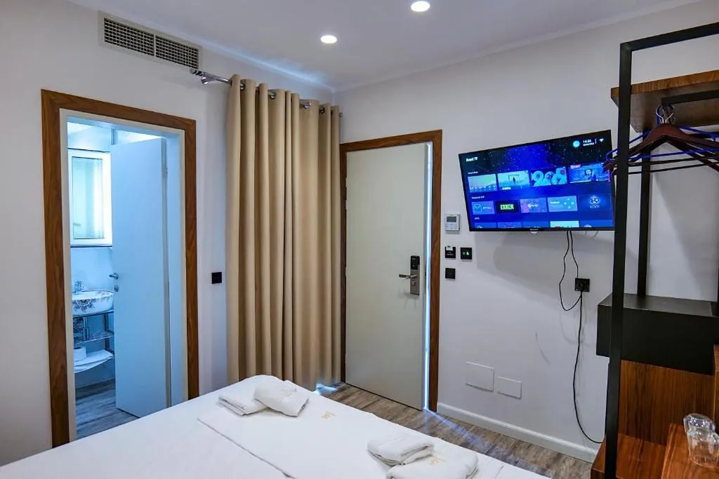 Room, Hotel Semajo, Kavaje
