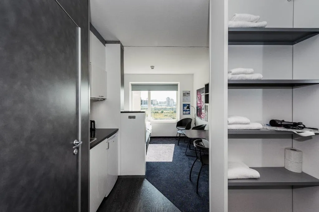 APARTMENT WITH DOUBLE BED Room, Cabinn Apartments, Copenhagen