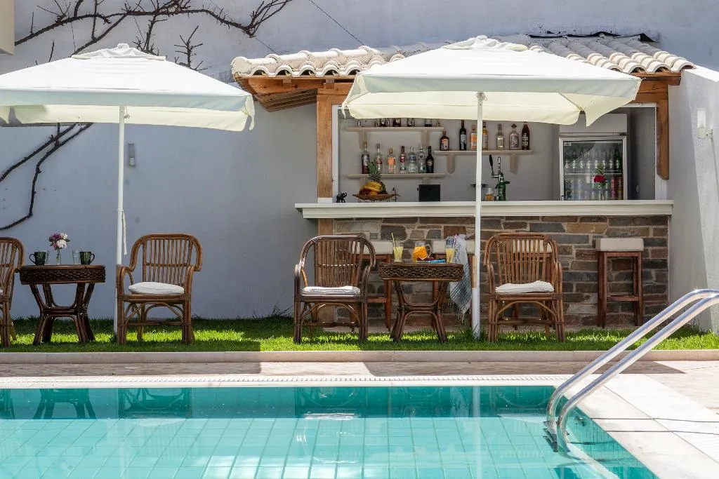Pool, Ritsa Apartments, Skiathos
