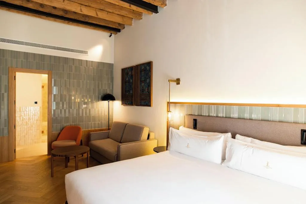 Room, Hotel Legado Magdalena, Seville