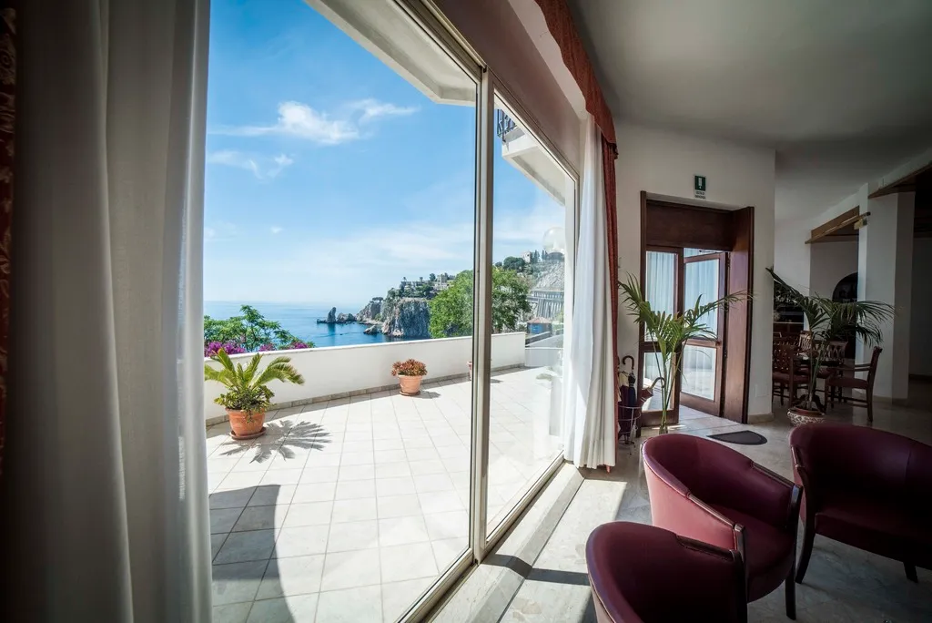 Lobby, Hotel Isola Bella, Taormina